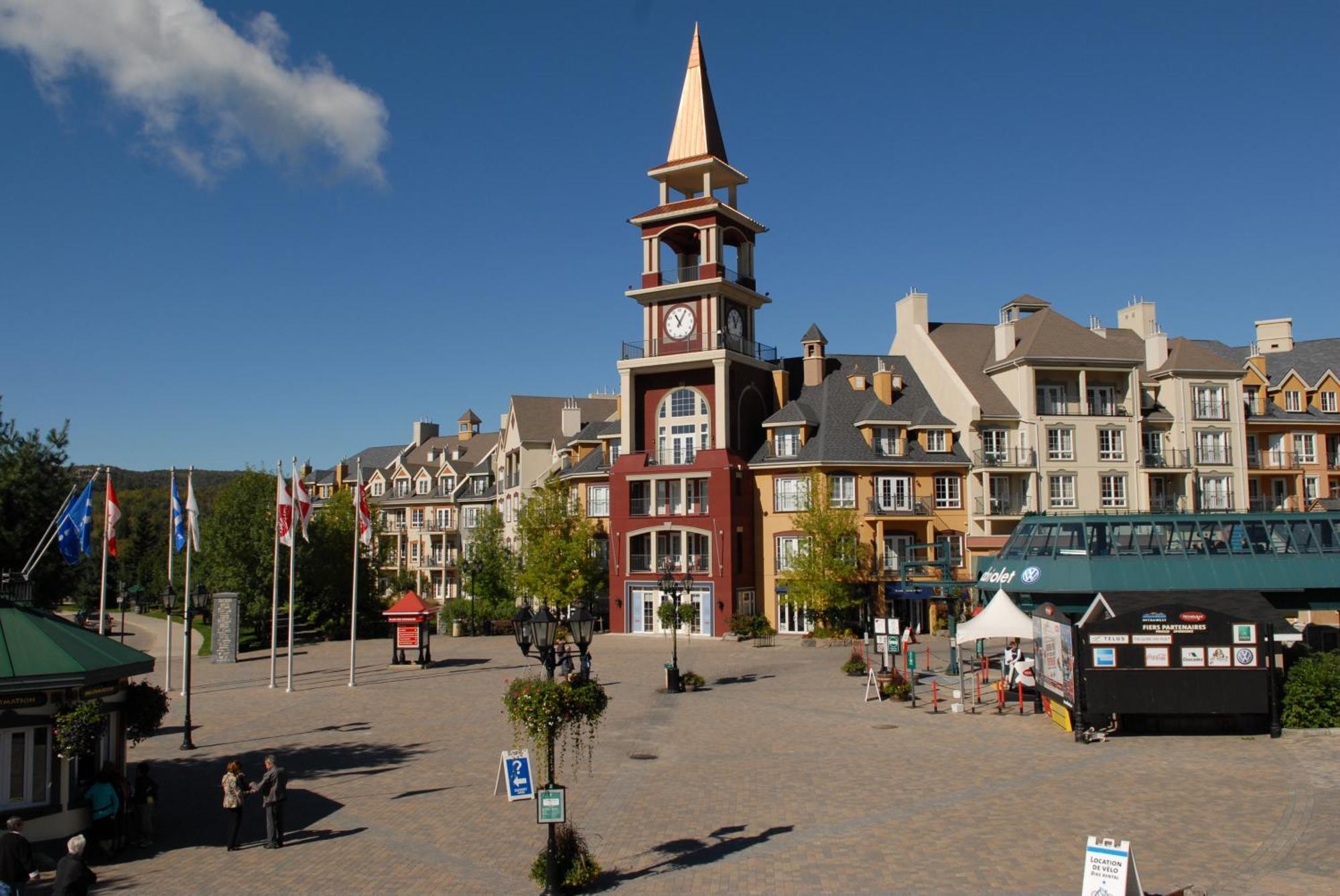 Tour Des Voyageurs Hotell Mont-Tremblant Exteriör bild